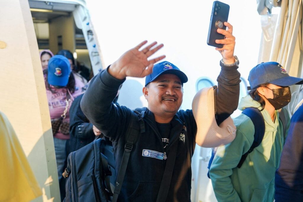 OFW home in time for daughter’s graduation