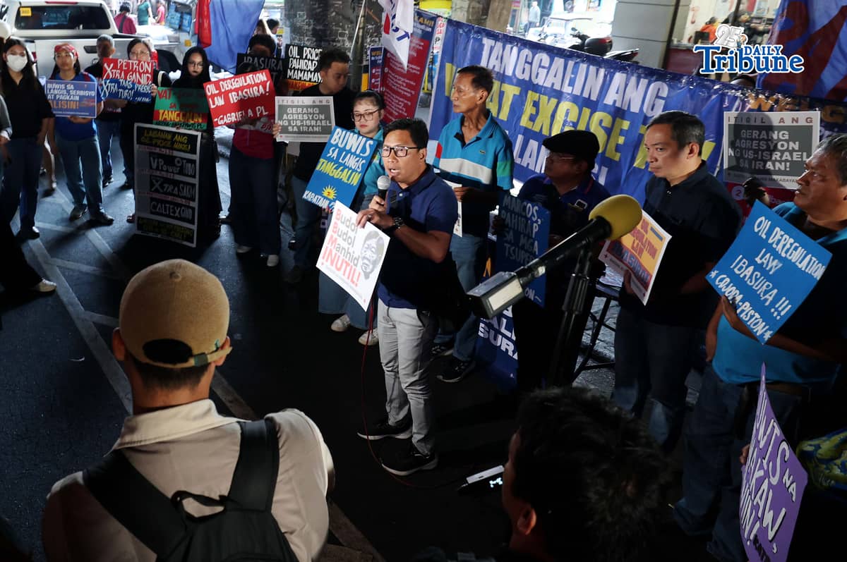 (March 26 2026) Various progressive groups join members of PISTON as part of the No to Oil Price Hike Coalition hold a rally in Cubao, Quezon City on Thursday, March 26, 2026 during the transportation strike as they call for the removal of excise tax and VAT along with consideration to repeal the oil deregulation. Photo/Analy Labor