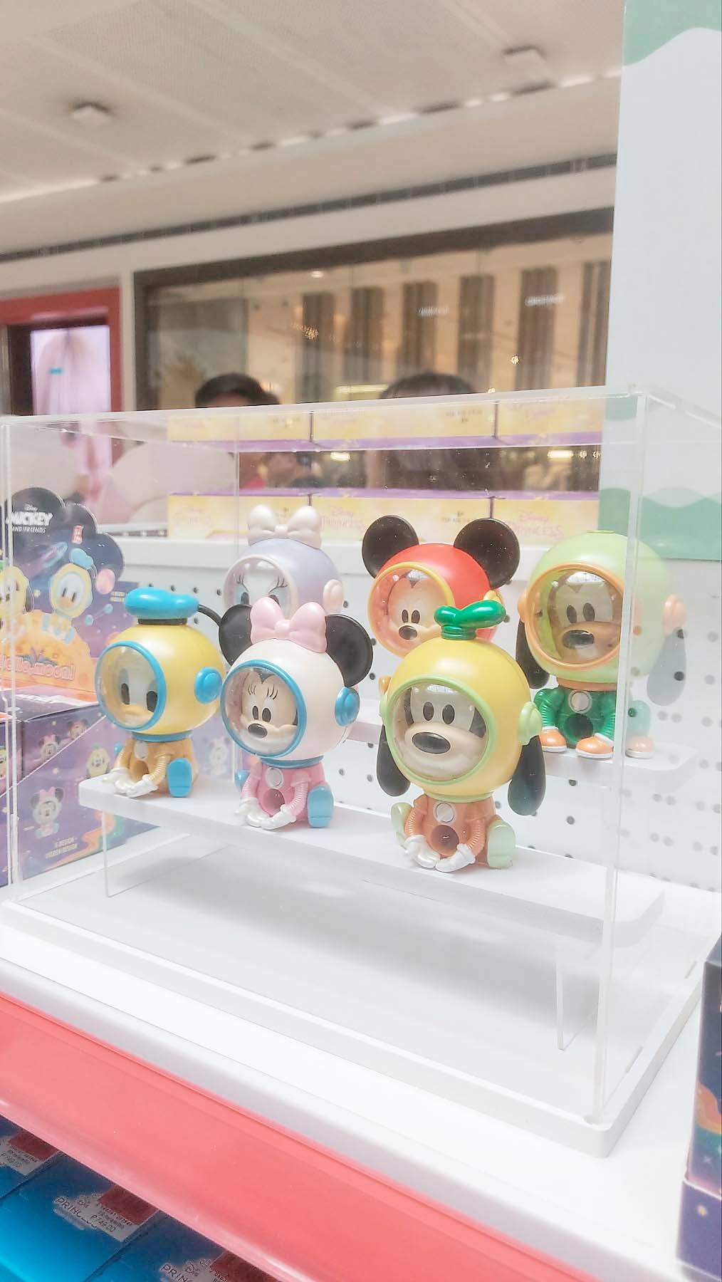 DISNEY Universe Space Gacha Series.
