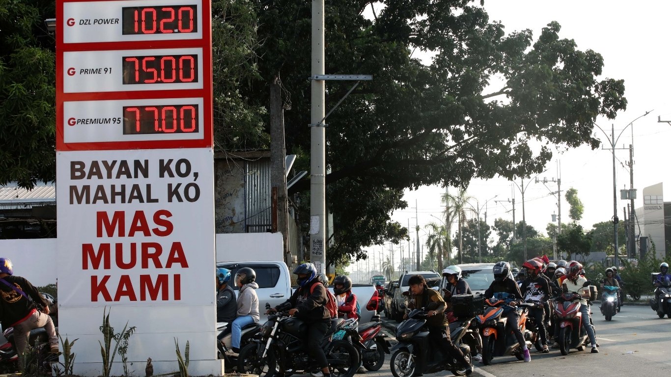 Legarda bill eyes freeze on fuel VAT