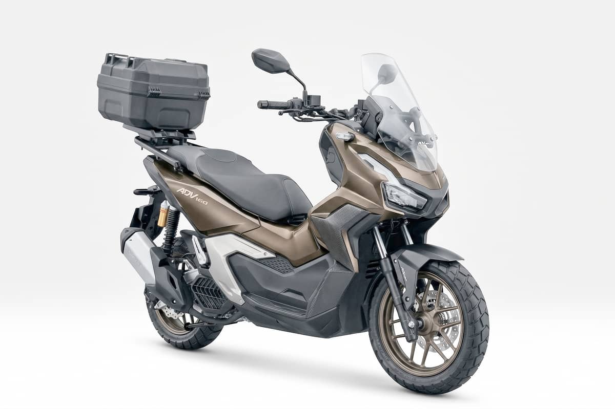 SCOOTER stays ready for longer routes with features suited for varied road conditions.