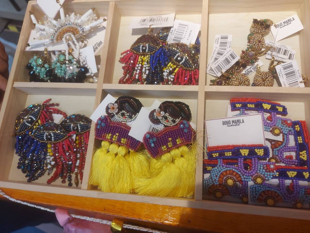 BROOCHES in Filipino themes like terno and jeepney.