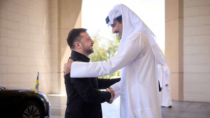 Zelensky, Gulf leaders sign defense deals