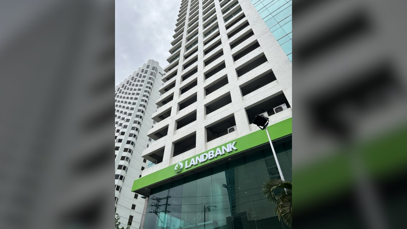 Landbank remits P32.35-B dividend
to government