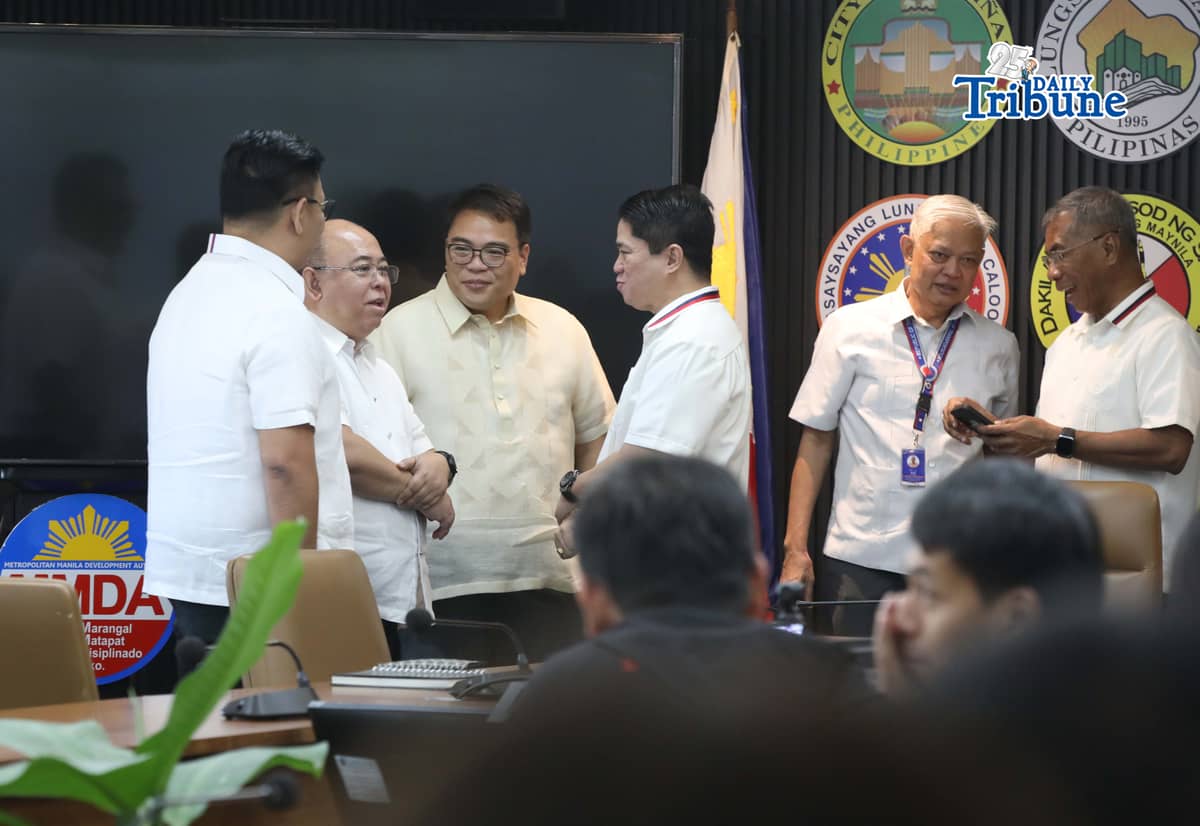 (March 30 2026) Metropolitan Manila Development Authority (MMDA) Chairman Atty. Don Artes preside over an inter-agency meeting to craft the guidelines on the proposed carpooling program in response to the energy conservation efforts of the government, with MMDA General Manager Nicolas Torre and  Land Transportation Franchising and Regulatory Board LTFRB Chairman Vigor Mendoza and others official, on Monday March 30 2026. Photo/Analy Labor