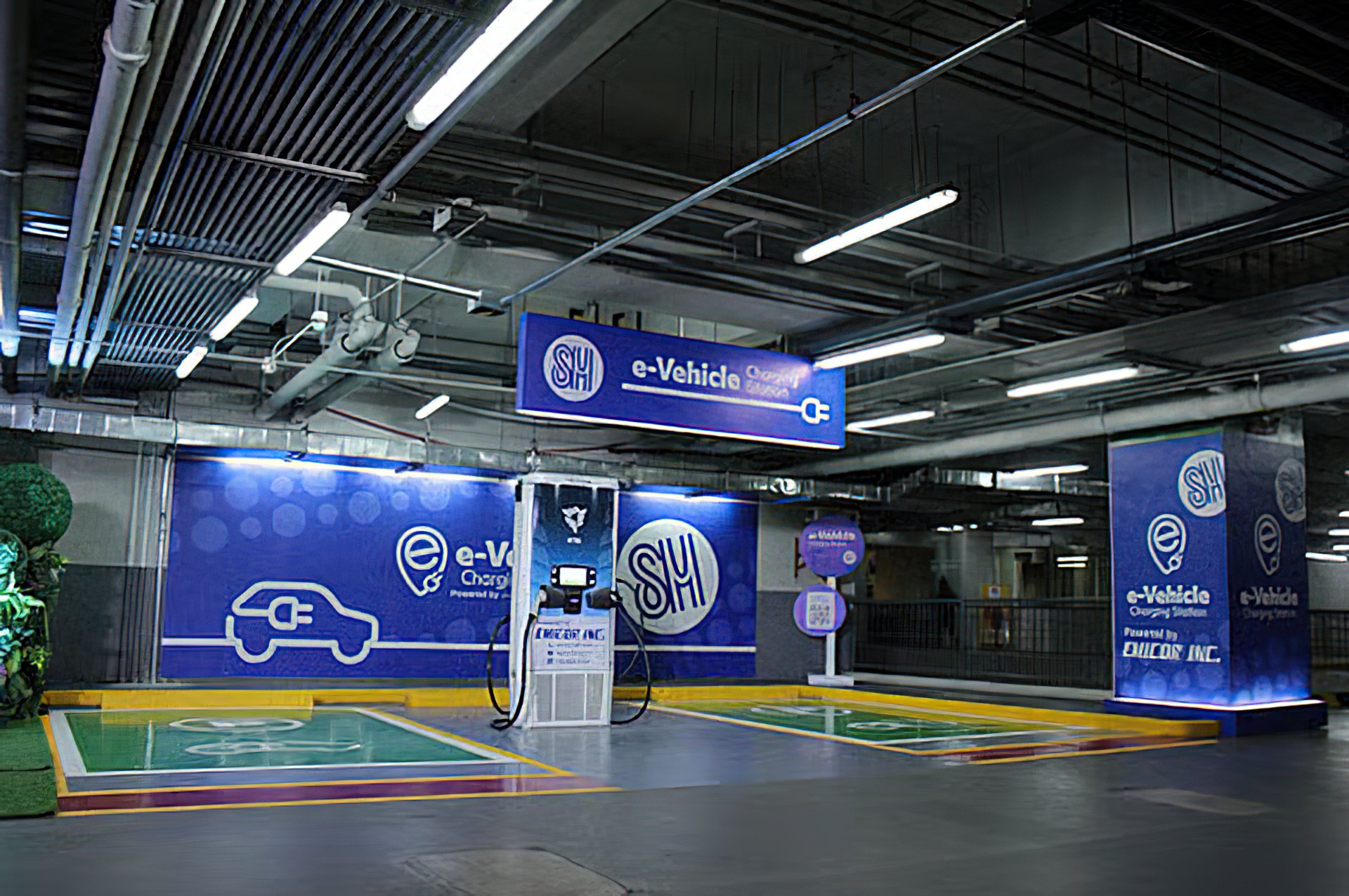 SM malls power EVs during Holy Week travels