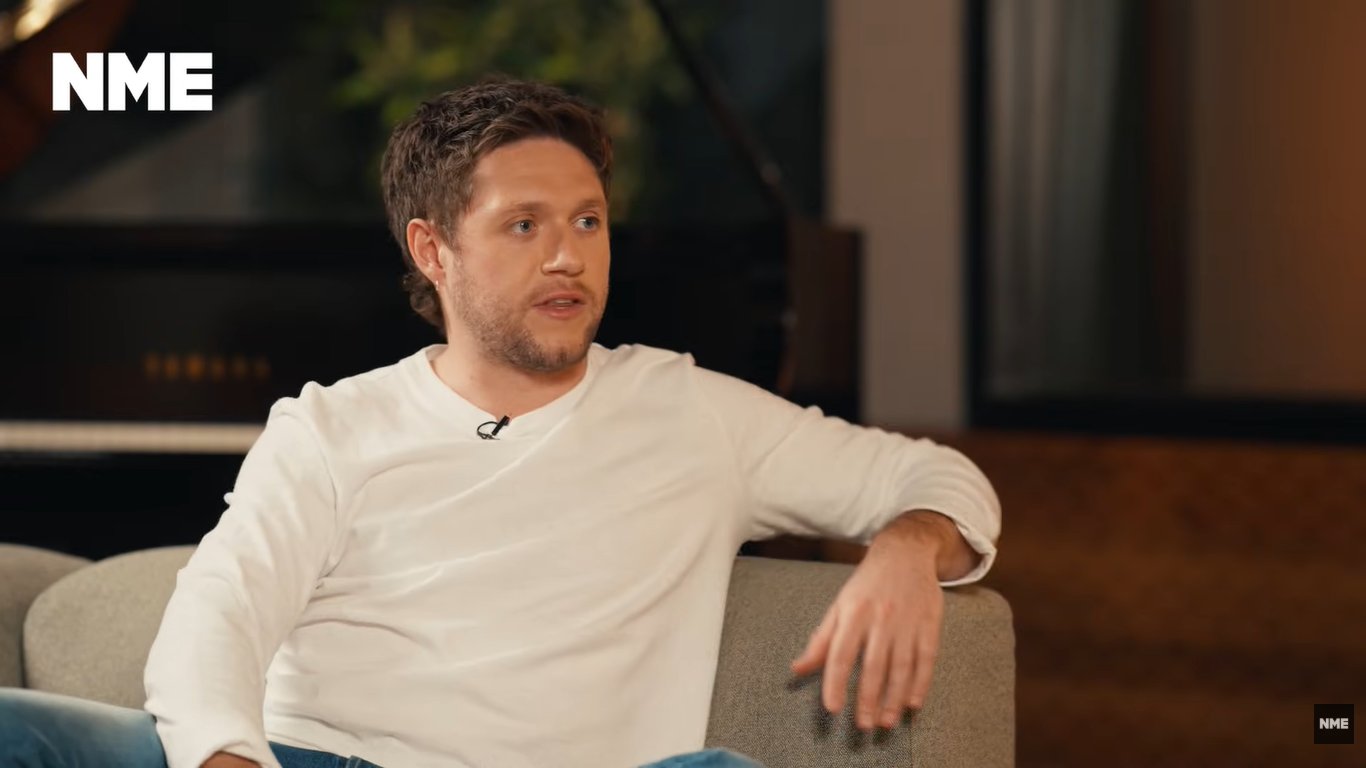 Niall Horan surprised to hear One Direction song in El Nido