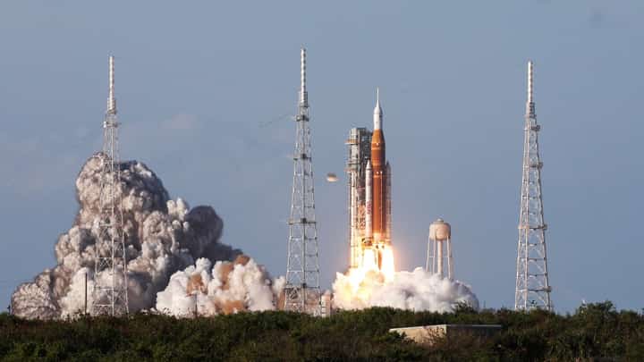 The Artemis II mission launched from Kennedy Space Center in Cape Canaveral, Florida, on 1 April 2026. Four astronauts—three Americans and one Canadian—blasted off on the first crewed lunar flyby in over 50 years. With a thunderous roar, the massive rocket lifted off around 6:35 p.m. local time.