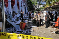 Major earthquake in Indonesia kills one, sparks panic