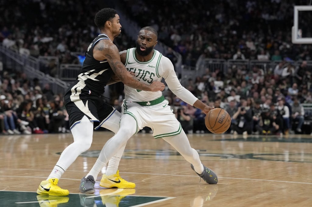 Brown, Tatum fuel Celtics over Bucks