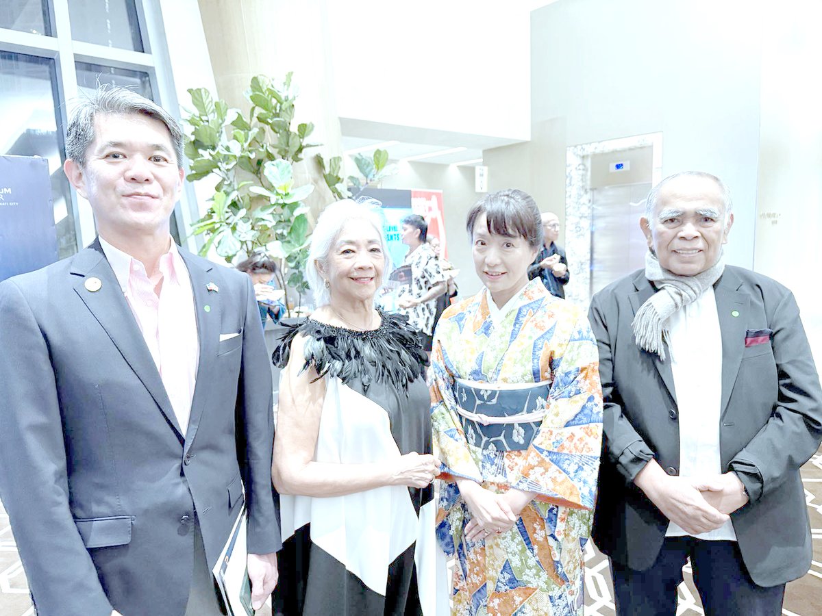 JAPANESE Ambassador to the Philippines Kazuya Endo, Philippine National Artist for Dance Alice Reyes, Madame Akiko Endo and eminent neurologist and patron of the arts Dr. Joven Cuanang.