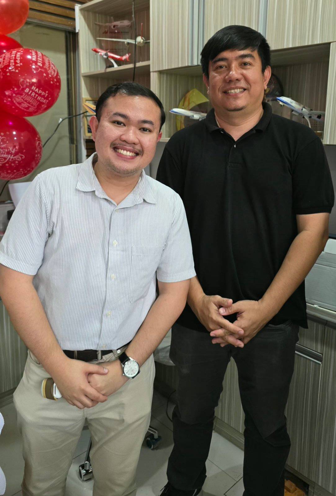 CHRISTIAN Cinco of Philippine Airlines and Larry Luna of Air Asia.