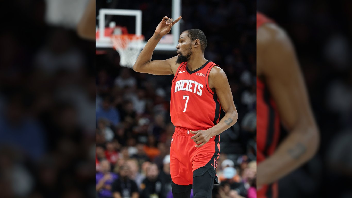 Rockets storm back, sink Suns