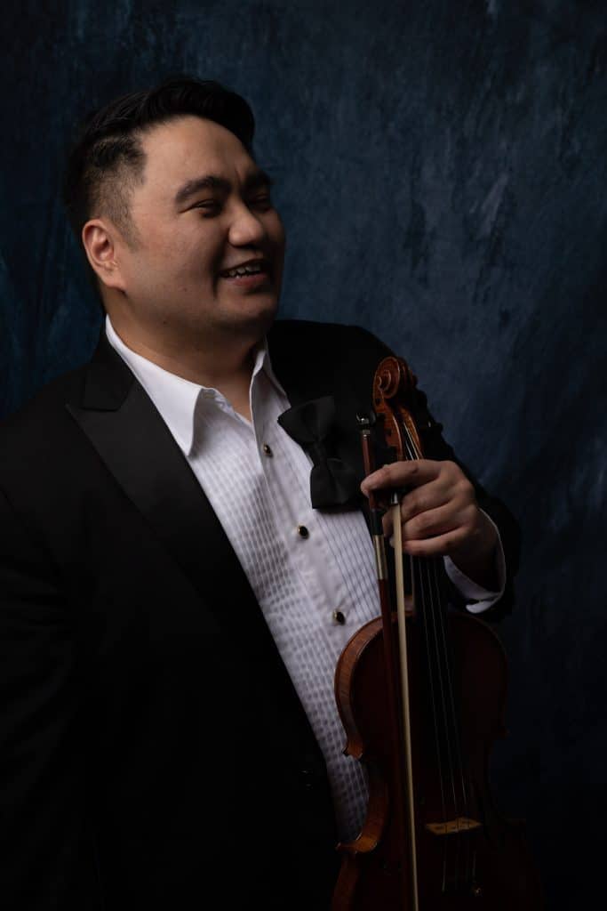 Violinist Diomedes Saraza Jr.