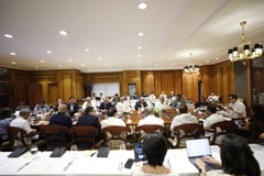 Palace, business leaders tackle fuel price surge, supply chain issues