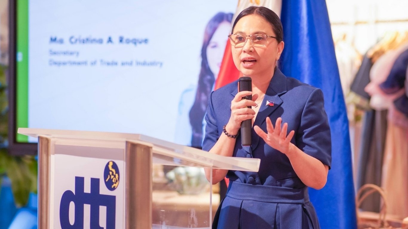Supermarts to hold prices until 30 April