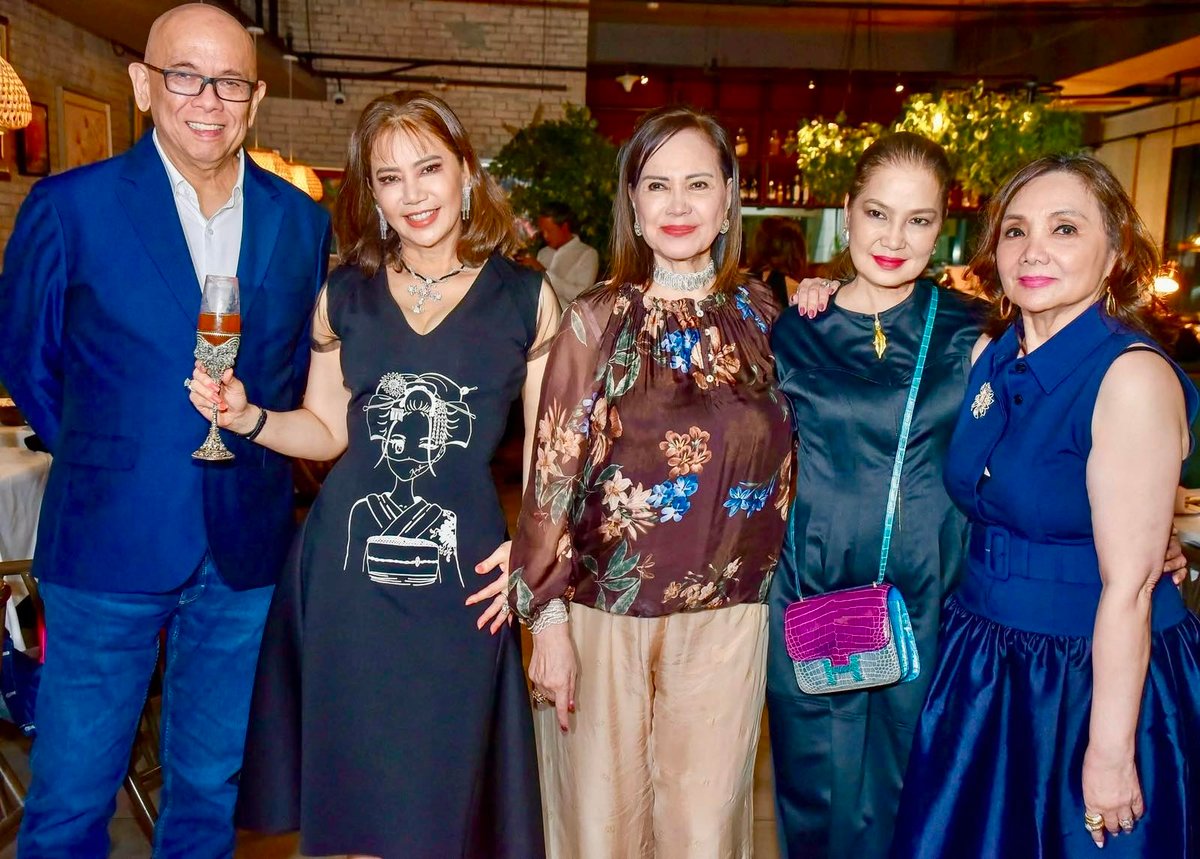 THE Tribute hosts, Roberto ‘Bobby’ Alvarez, your columnist, Nini Licaros, Yoli Ayson and Alice Samson.
