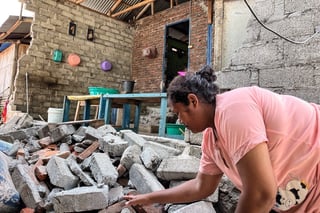 Shallow quake damages over 100 houses, injures 20 residents