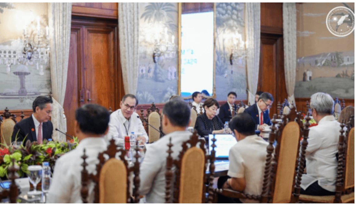 PSAC pushes jobs, AI upskilling plan vs Middle East crisis