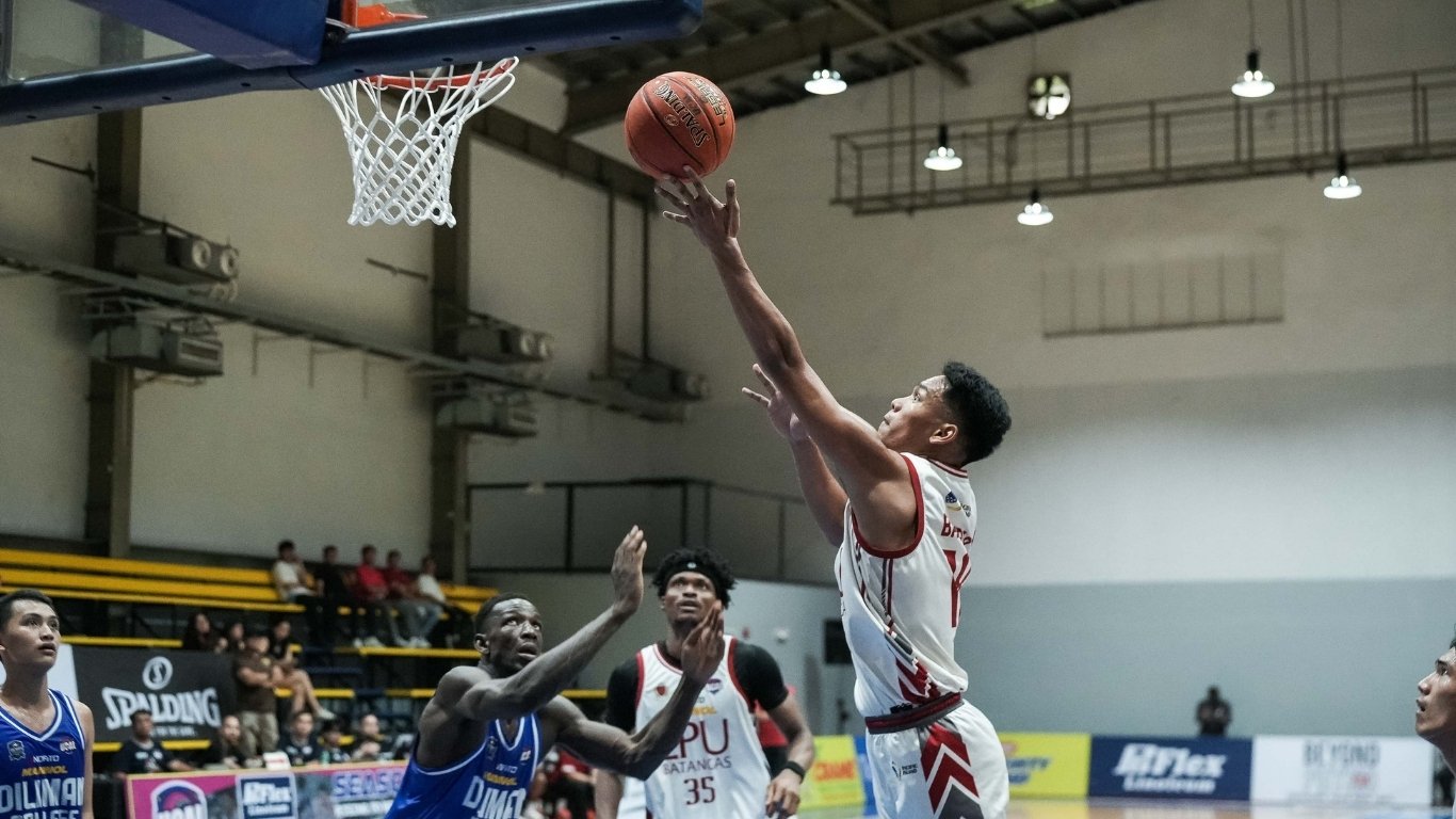Pirates, Dolphins catch semifinal bus