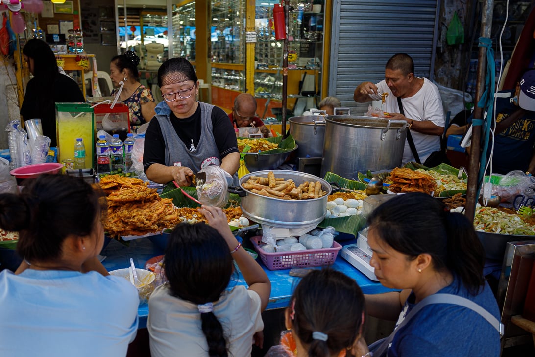 Quiapo street food vendors tighten belts as LPG prices soar
