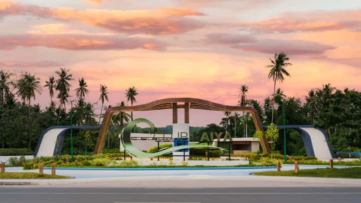 IMMERSE in a ‘Life on Vacation’ every day at Landco flagship development Club Laiya.