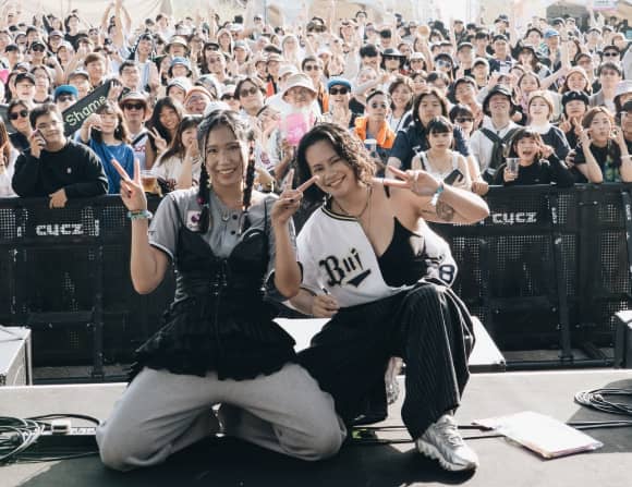 OUR Shame duo, Estelle and Isan.