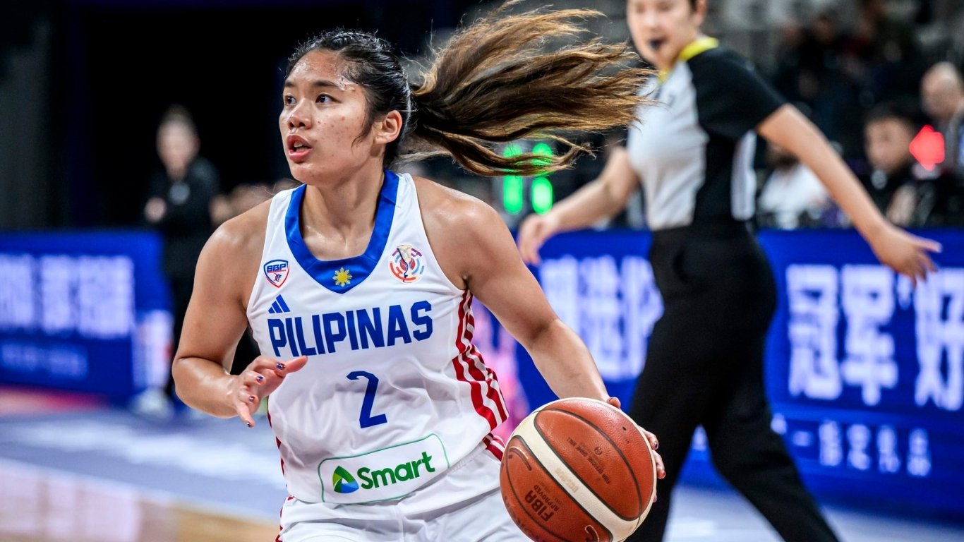 DE JESUS JOINS WNBA DRAFT