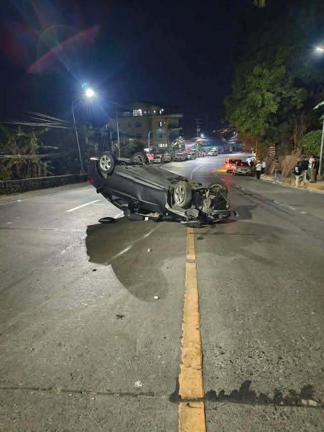 Five students survive car crash on Kennon Road
