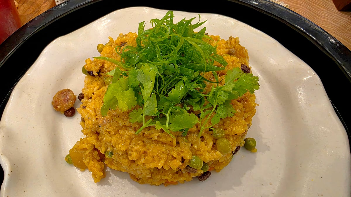 VALENCIANA, Ilonggo version of the paella.
