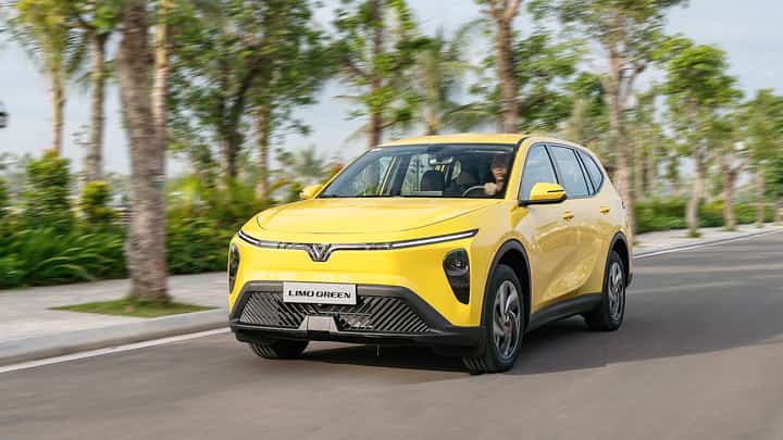 DRIVERS gain access to VinFast electric vehicles through a new rental program that supports daily transport work in Metro Manila.