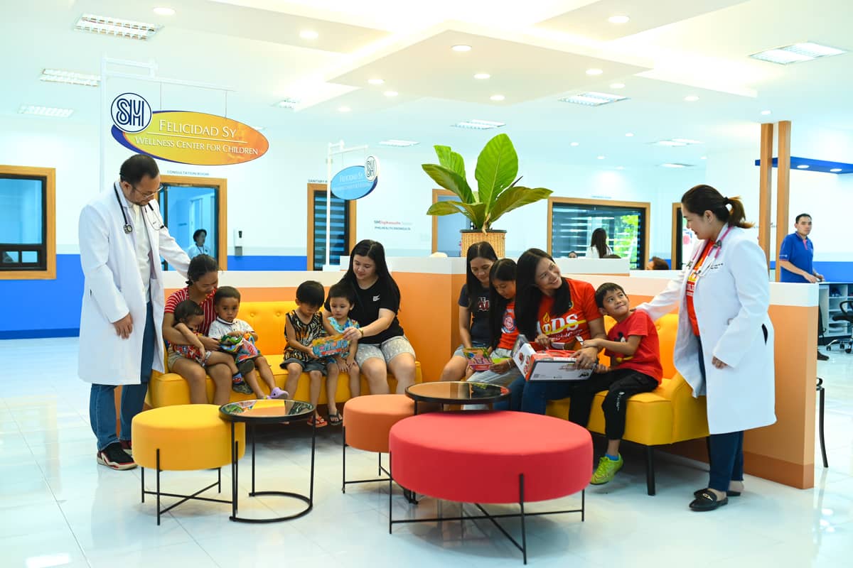 HEALTHCARE closer to home SM Foundation’s Health and Wellness project has transformed the Polomolok East Community Clinic in Barangay Cannery, Polomolok, South Cotabato, into a modern beacon of care. In partnership with Mahintana Foundation and the local government unit, the renovated facility now serves nearly 50,000 residents — especially those in geographically isolated and disadvantaged areas and indigenous communities. The upgraded clinic features specialized zones for animal bite treatment, TB-DOTS, nebulization, counseling and family planning, plus an enhanced dental clinic, breastfeeding room, play areas for children, Felicidad T. Sy spaces for the elderly and eco-friendly rainwater harvesting.