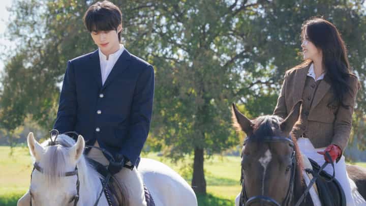 THE drama takes center stage, blending power, ambition and hidden truths as it captures viewers with its gripping storyline and regal intrigue.