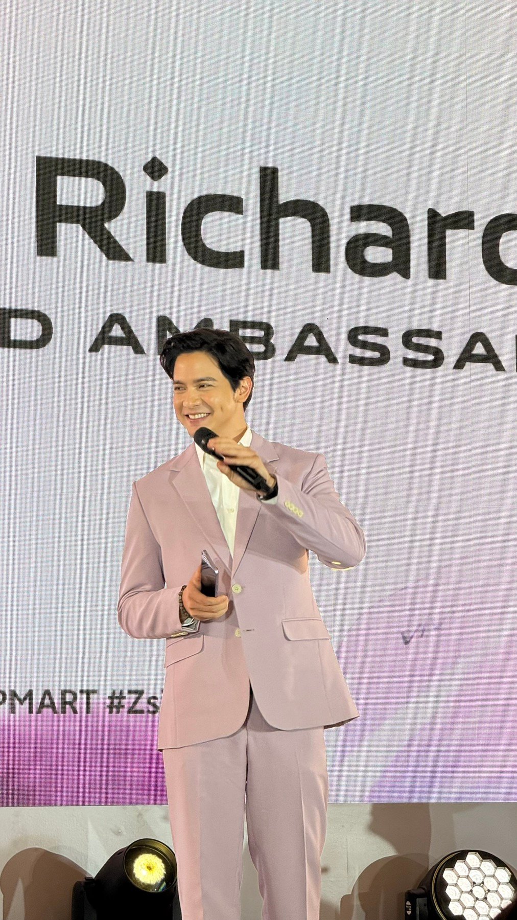 Alden Richards: On scenic rides, picture-perfect moments
