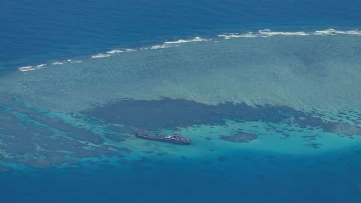 Cyanide use reported near Ayungin Shoal