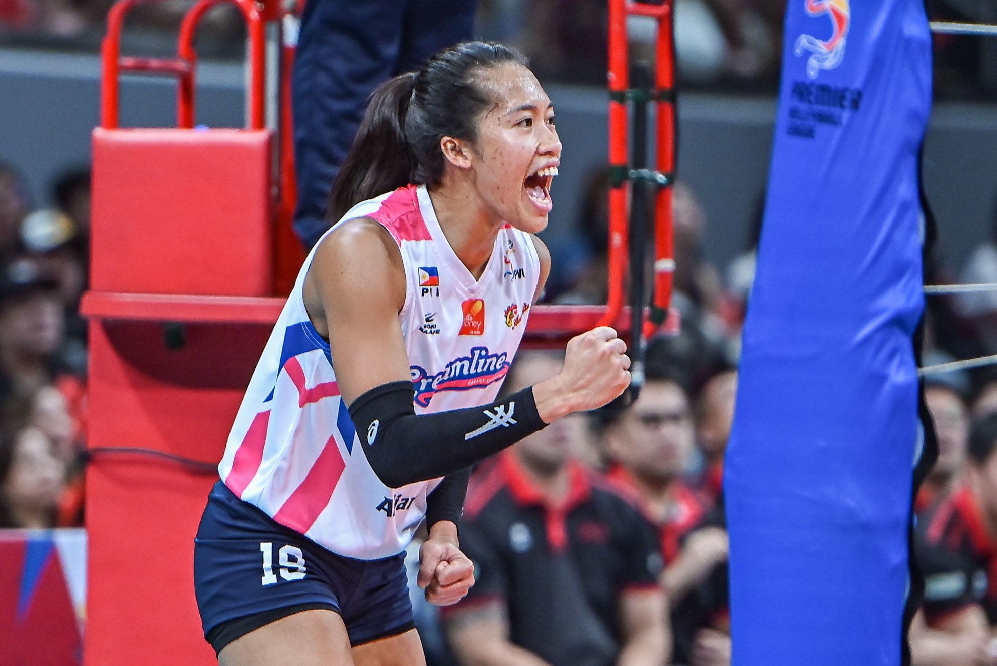 War of attrition: Cignal, Creamline collide for PVL finals berth
