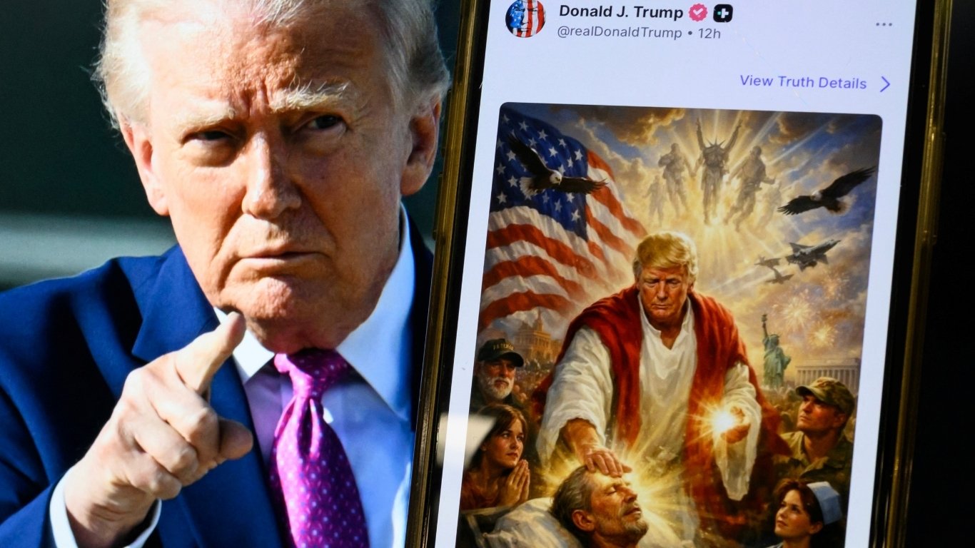 Trump deletes Jesus post after outcry