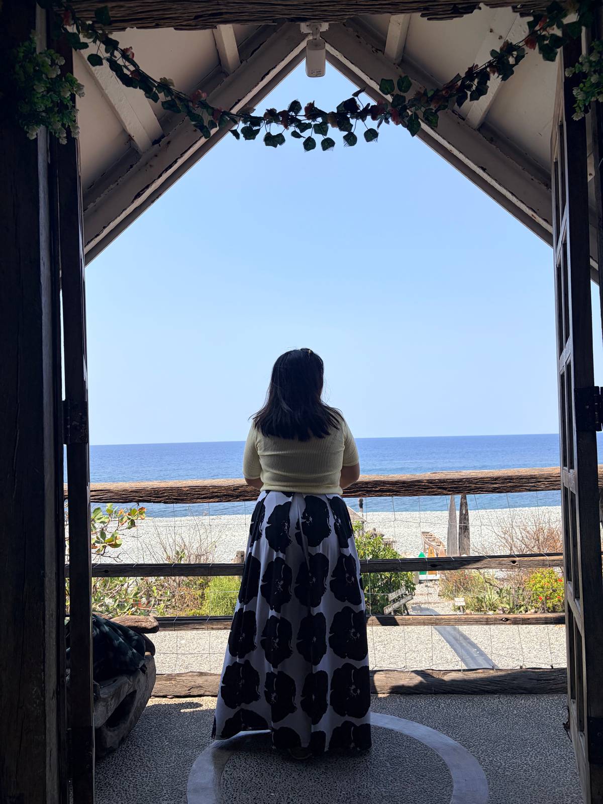 THE accommodation offers a calming view of the coastal landscape, where sea breeze and stone textures create a quiet, natural retreat.