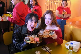 KFC turns Quezon Avenue store gold for Garlic Butter Fest return