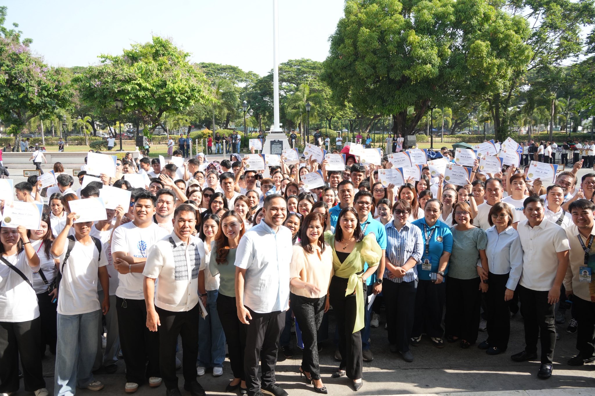 292 trainees complete short course programs in Pampanga