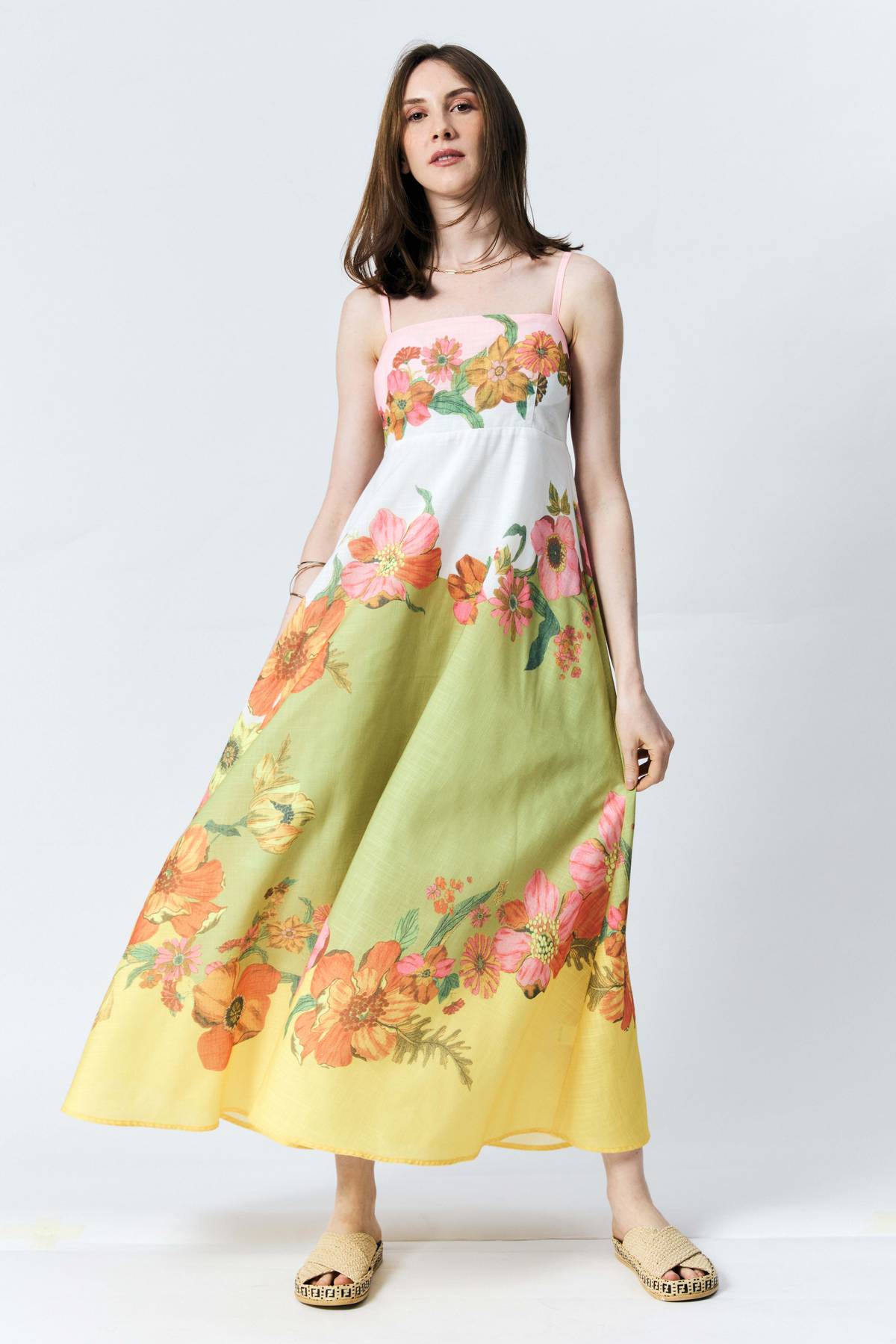 ARTISTRY in bloom Oversized poppies and wild hibiscus are reimagined as wearable watercolors, where every delicate petal and hand-painted stroke whispers of an organic, painterly romance. It’s a botanical masterwork with a distinctly soulful touch.