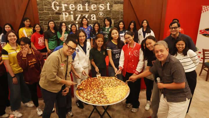 ACES president Dr. Ian Laurel and SPAVI general manager Oliver Sicam lead the presentation of competing teams who will see action in the SGVIL Rising Stars Cup that will open on 20 April at the La Salle Green Hills gymnasium in Mandaluyong City.