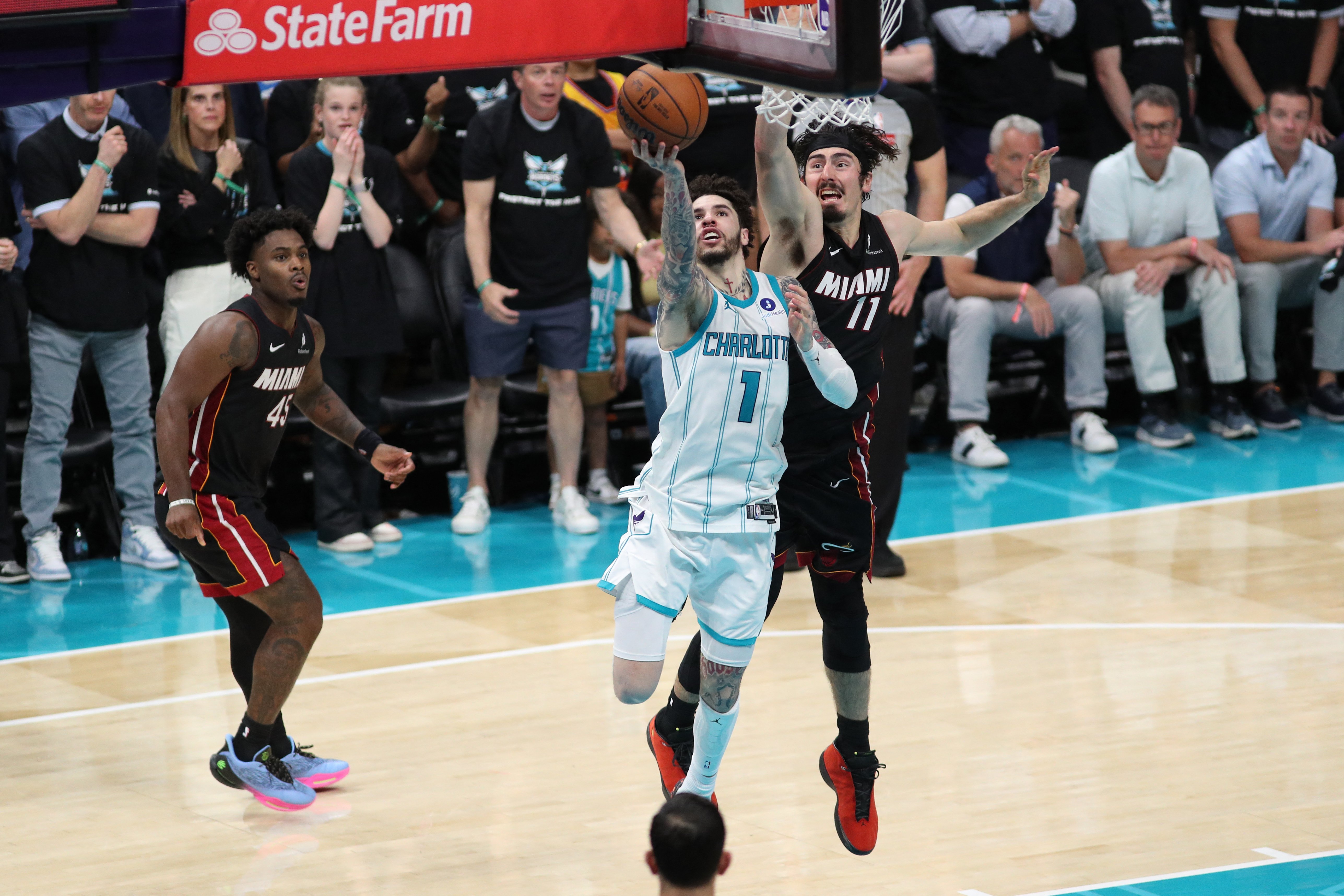 Ball plays hero, villain as Hornets torch Heat