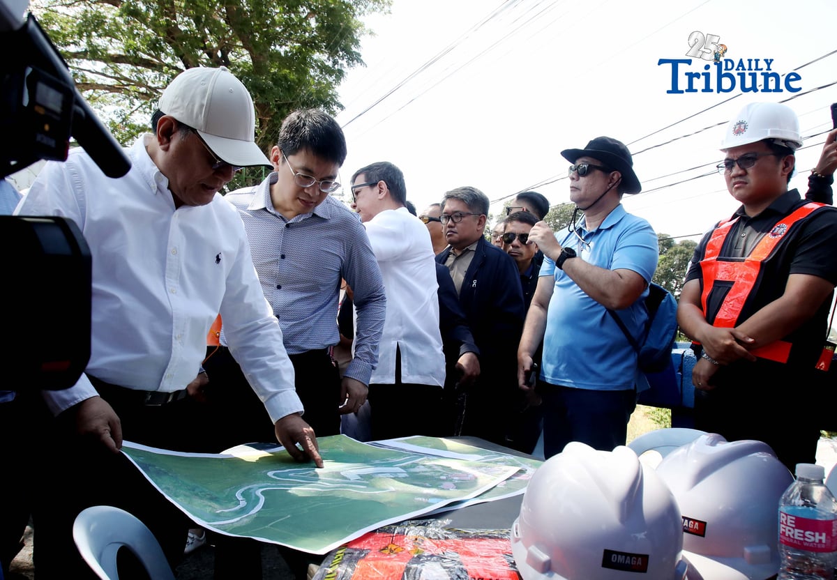 (April 15 2026) Sandiganbayan Third Division justices show the map of the alleged ghost flood control project at Purok 5, Brgy. Bunsuran in Pandi, Bulacan, linked to ex-Senator Ramon “Bong” Revilla Jr. and former officials of the DPWH Bulacan 1st District Engineering Office. On Wednesday April 15 2026. Photo/Analy Labor