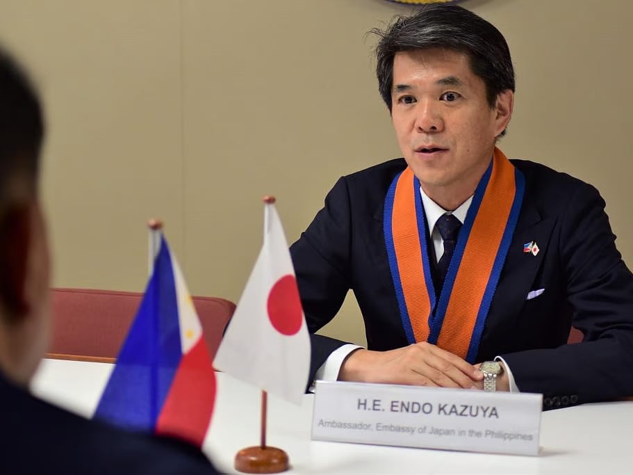 Tokyo leads crisis offensive with $10B