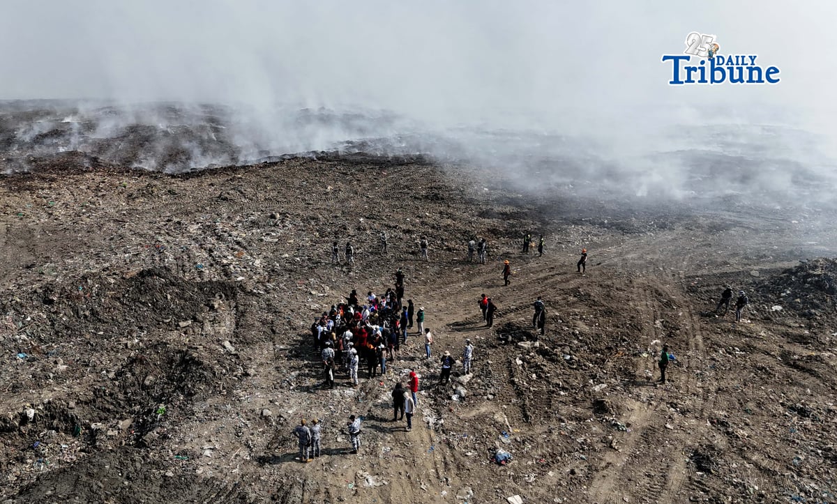 LANDFILL BLAZE FROM ABOVE: An aerial view of the Navotas Sanitary Landfill on 16 April 2026 shows a fire that has been burning for days, affecting nearby communities in Navotas, Malabon, and Obando, Bulacan. Photo by Analy Labor.