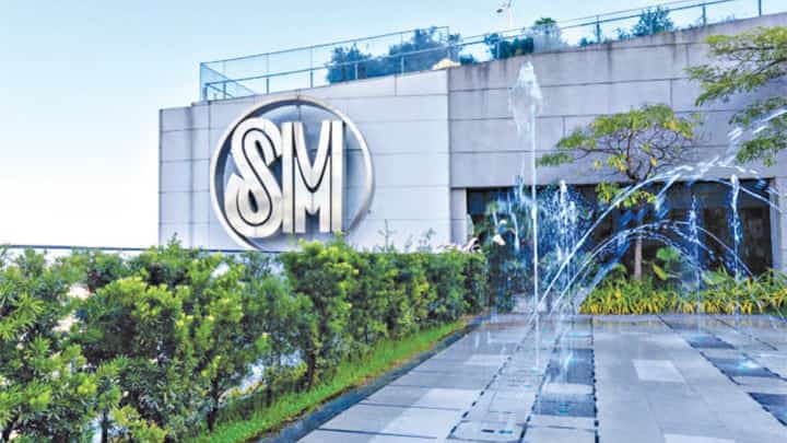 SM Investments Corporation, one of the four firms under the SM Group named by FinanceAsia as among Asia's best companies in a 2026 poll, received a Gold Award for Best Large Cap Company and Most Committed to ESG, along with a Silver award for Best Managed Company in the conglomerates category in the Philippines.