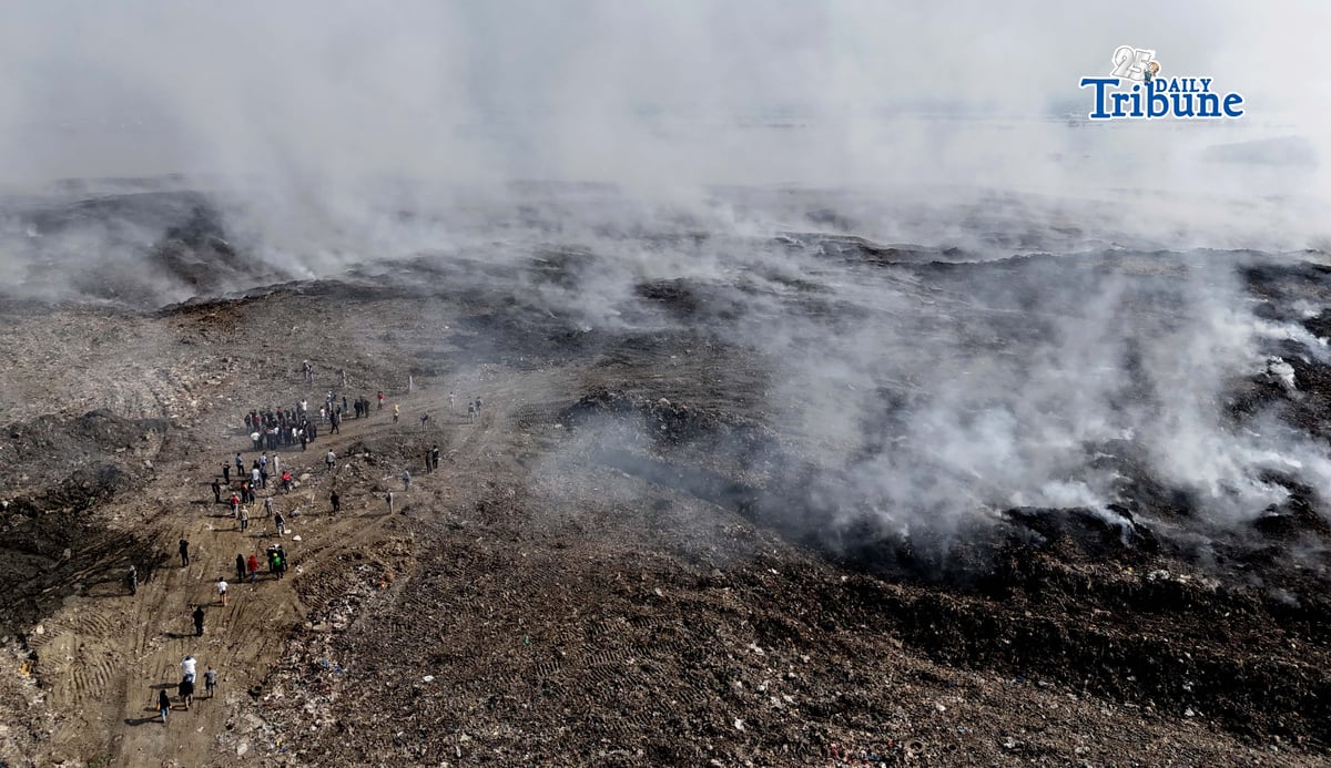 LANDFILL BLAZE FROM ABOVE: An aerial view of the Navotas Sanitary Landfill on 16 April 2026 shows a fire that has been burning for days, affecting nearby communities in Navotas, Malabon, and Obando, Bulacan. Photo by Analy Labor.
