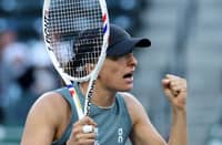 IGA Swiatek flaunts her dominant form en route to posting a 6-2, 6-3 win over Laura Siegemund in the opening round of the Stuttgart Open in Germany.