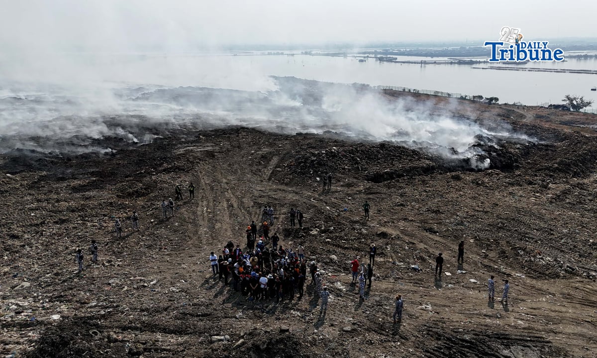 LANDFILL BLAZE FROM ABOVE: An aerial view of the Navotas Sanitary Landfill on 16 April 2026 shows a fire that has been burning for days, affecting nearby communities in Navotas, Malabon, and Obando, Bulacan. Photo by Analy Labor.
